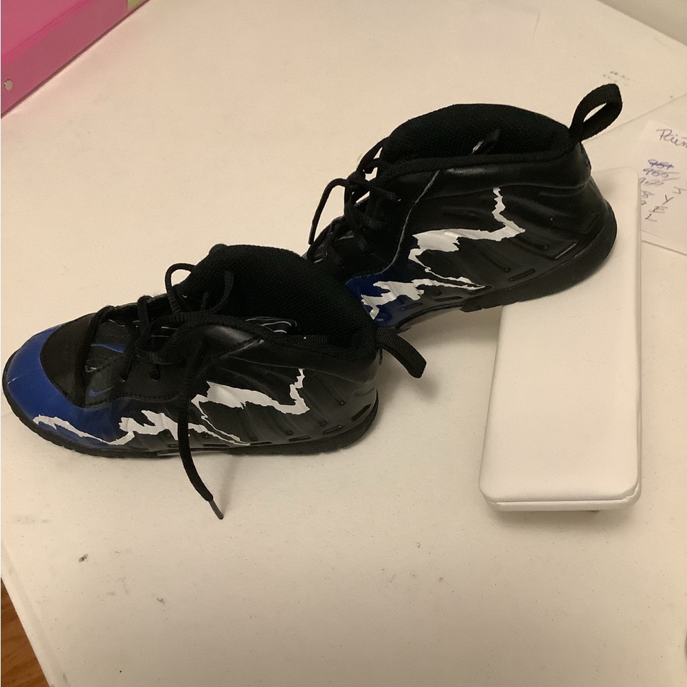 Nike Kids Black and Blue Lightning Sneakers